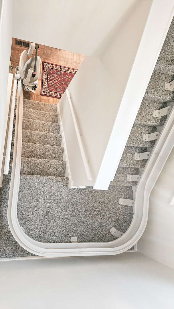 748 Chandler Road, Gurnee, IL 60031