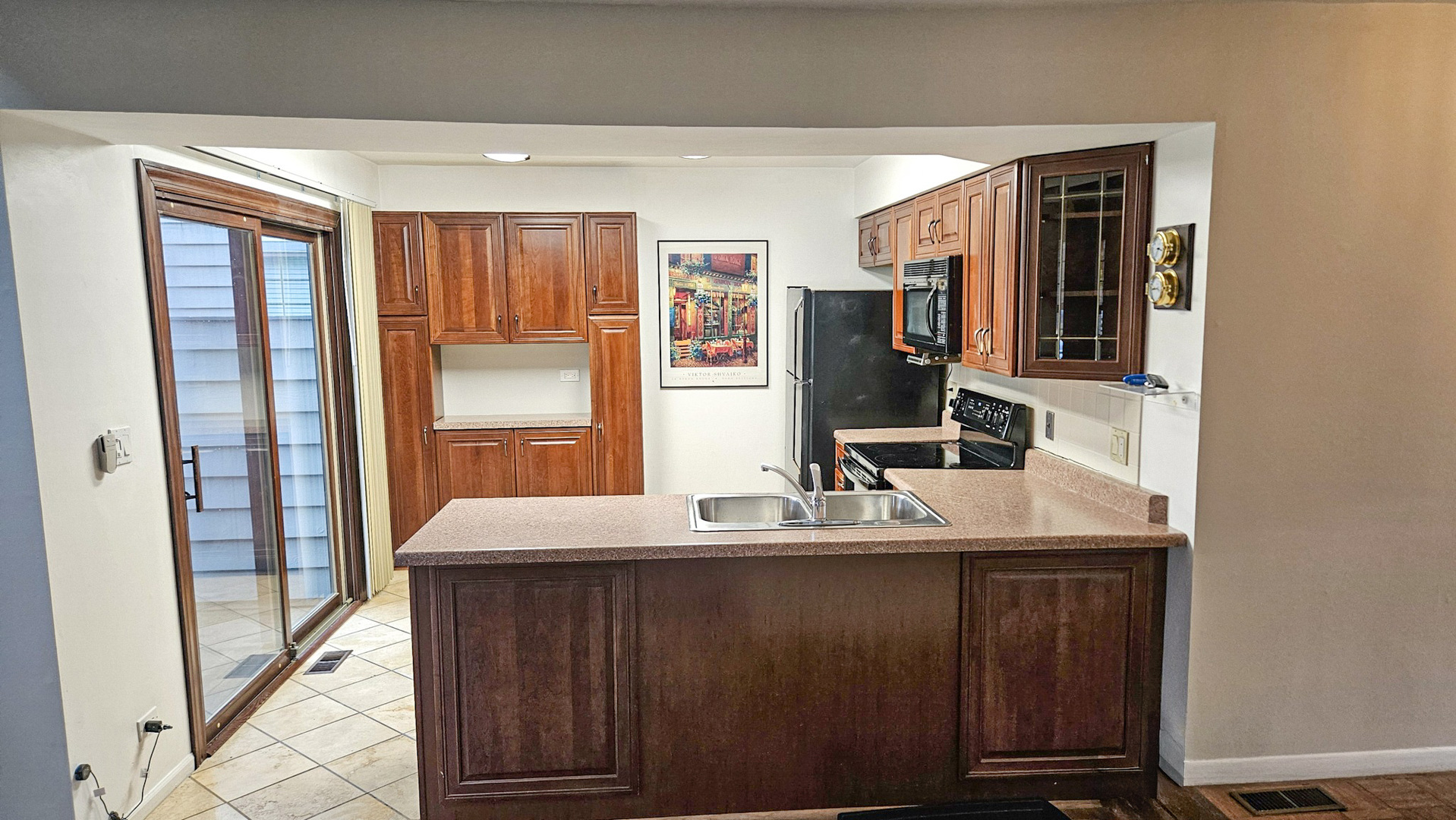 748 Chandler Road, Gurnee, IL 60031