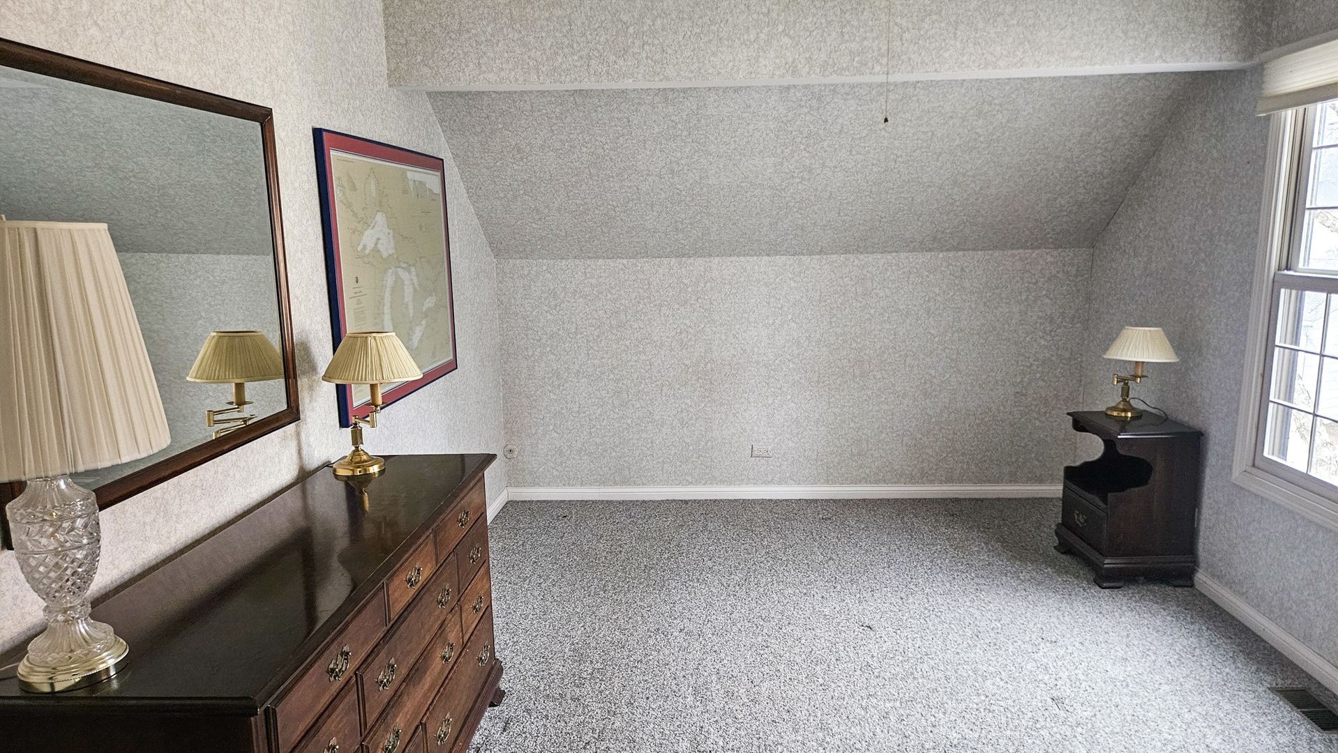 748 Chandler Road, Gurnee, IL 60031