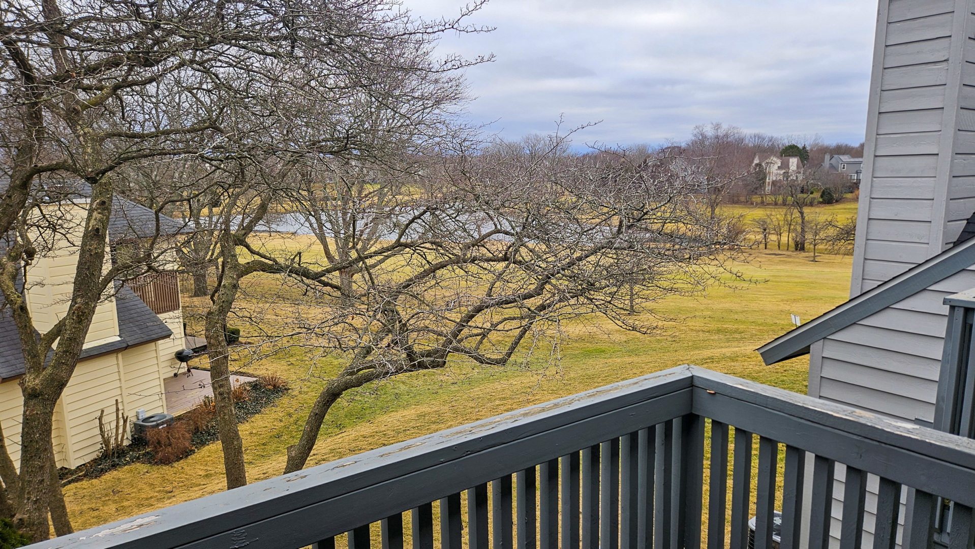 748 Chandler Road, Gurnee, IL 60031