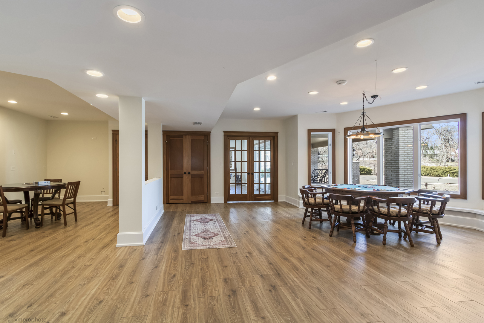 10 Old Hart Road, Barrington Hills, IL 60010