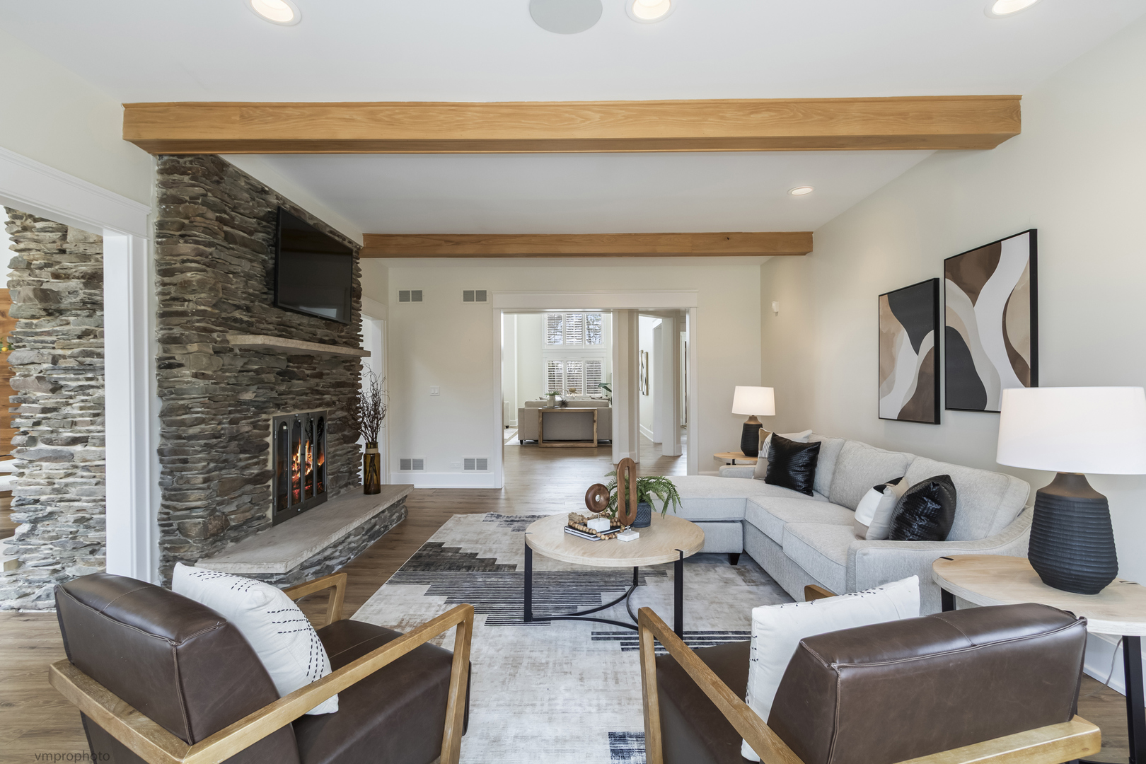 10 Old Hart Road, Barrington Hills, IL 60010