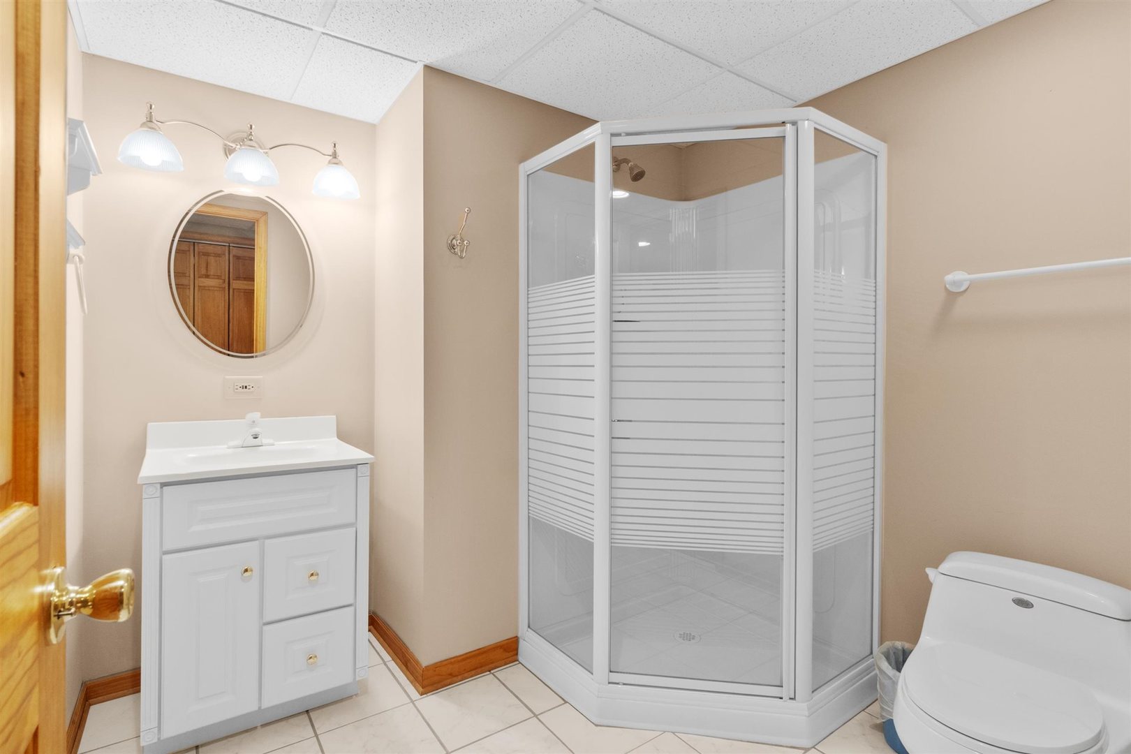 Naperville, IL 60564