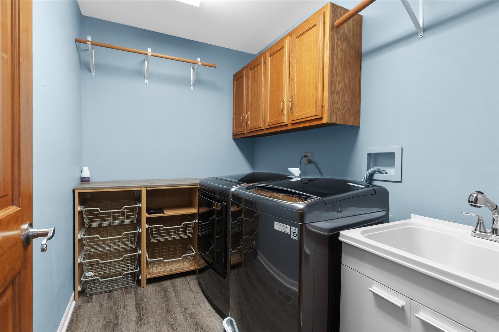 Naperville, IL 60564