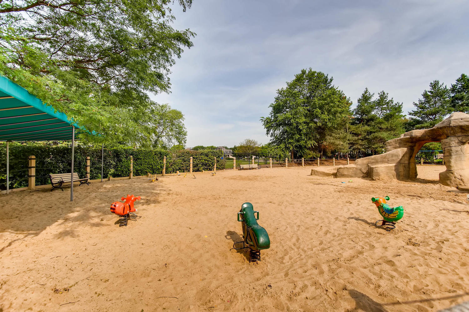 Naperville, IL 60564