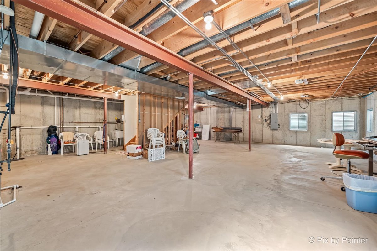 4051 Willow View Drive, Lake In The Hills, IL 60156