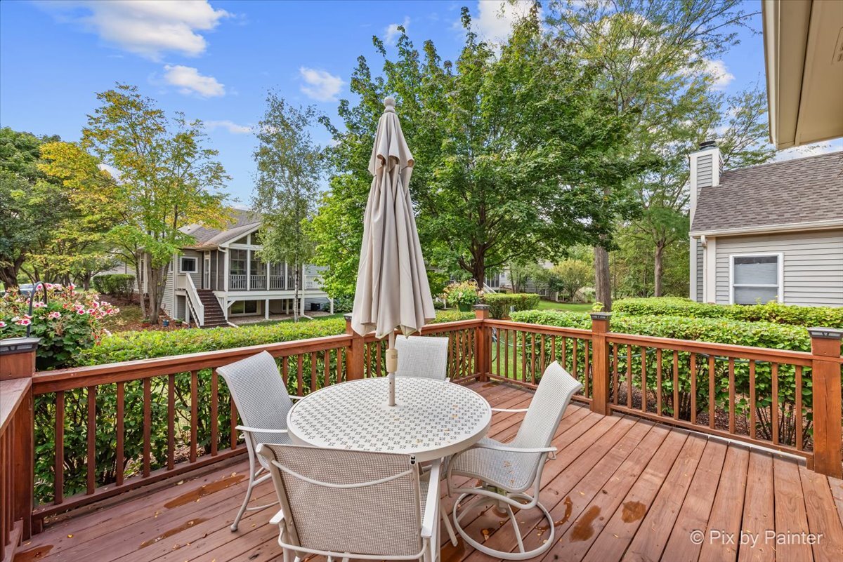 4051 Willow View Drive, Lake In The Hills, IL 60156