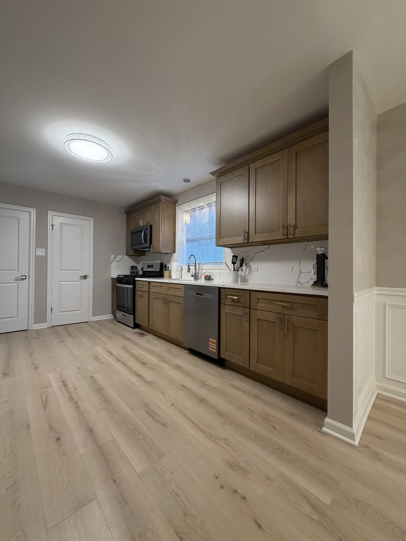 14223 S La Salle Street, Riverdale, IL 60827