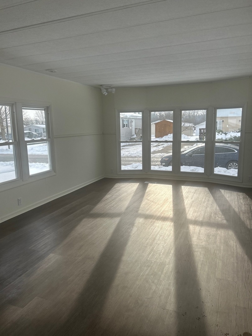 108 Flamingo Drive, Beecher, IL 60401