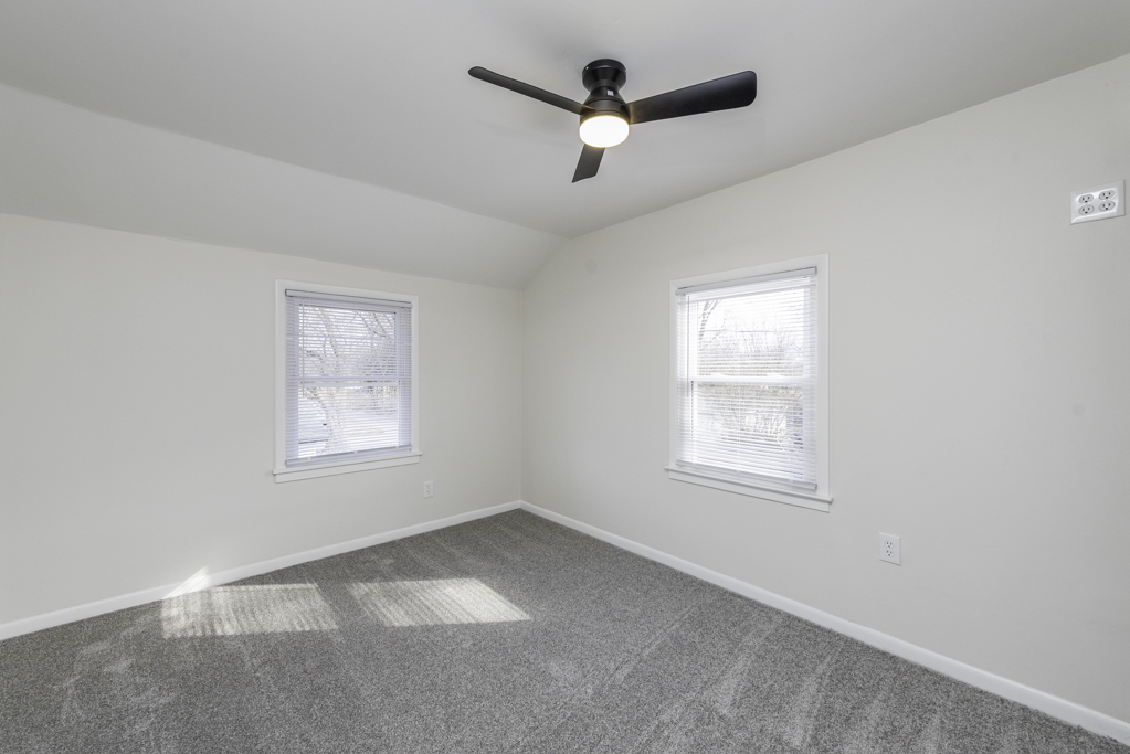 2415 Gilboa Avenue, Zion, IL 60099