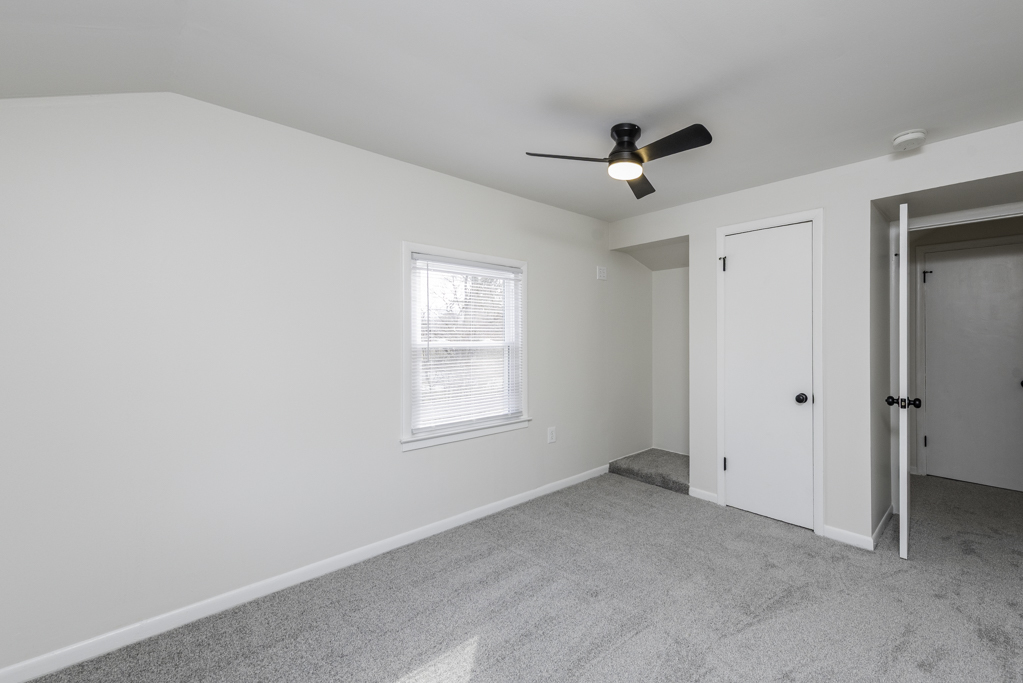 2415 Gilboa Avenue, Zion, IL 60099