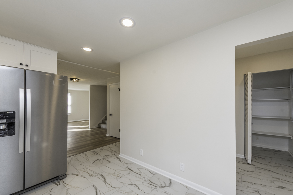 2415 Gilboa Avenue, Zion, IL 60099