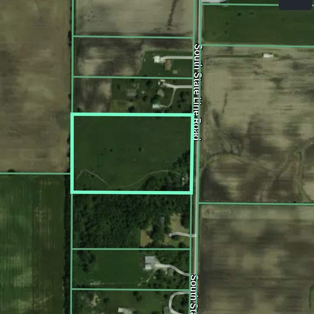 31506 S State Line Road, Beecher, IL 60401