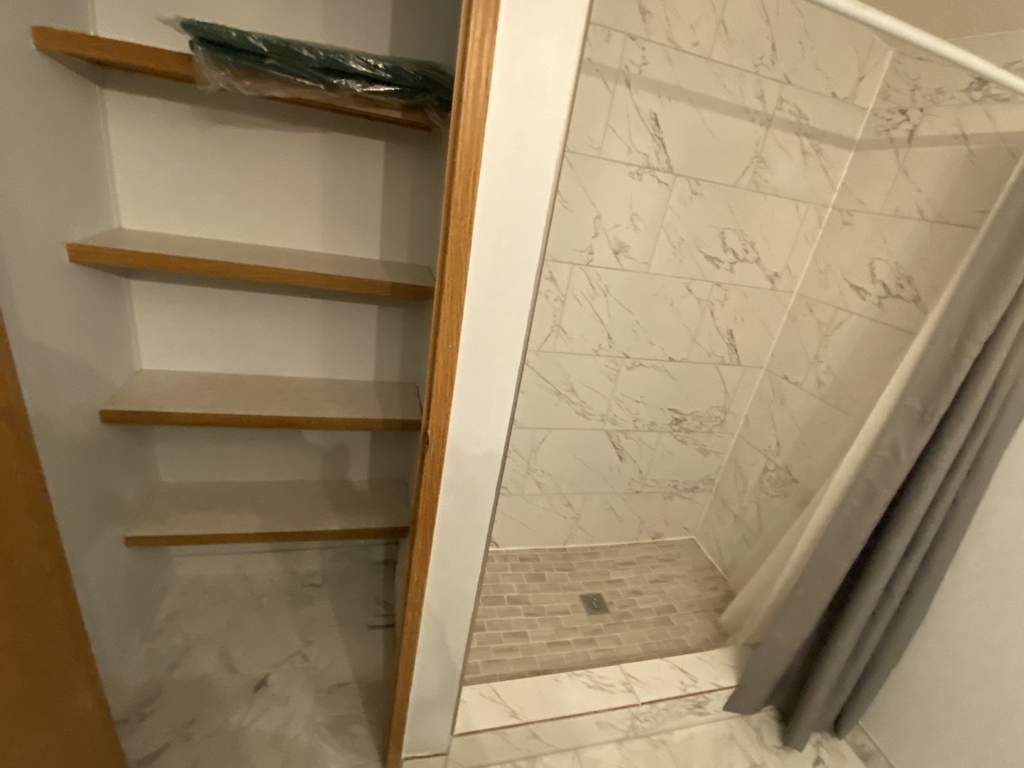 3408 JEN Avenue, Park City, IL 60085