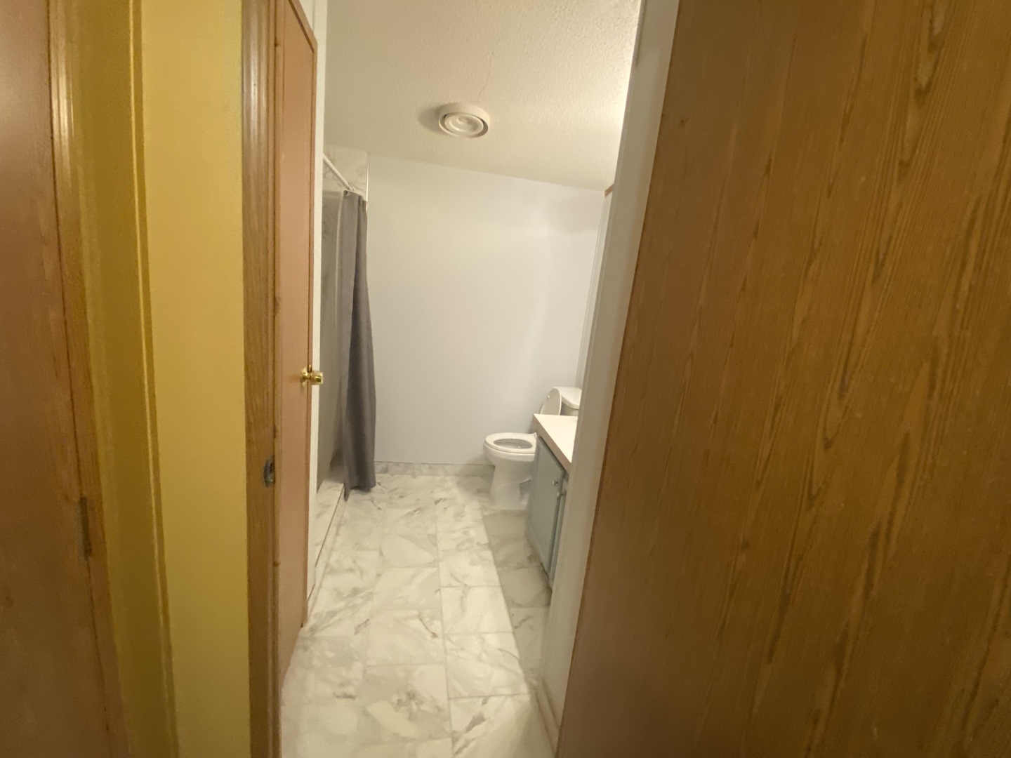 3408 JEN Avenue, Park City, IL 60085