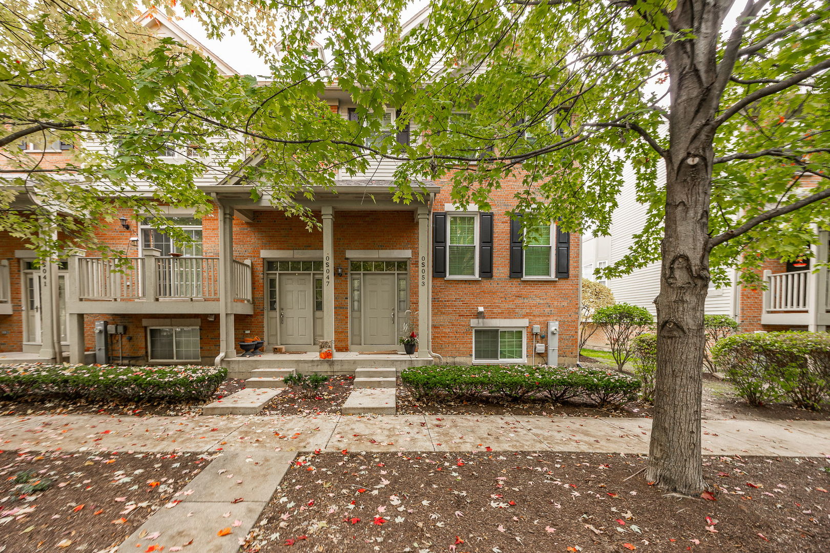 0S053 Lee Court, Winfield, IL 60190