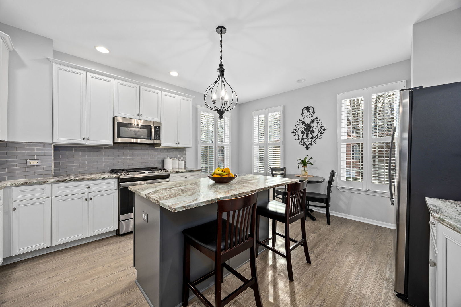 0S053 Lee Court, Winfield, IL 60190