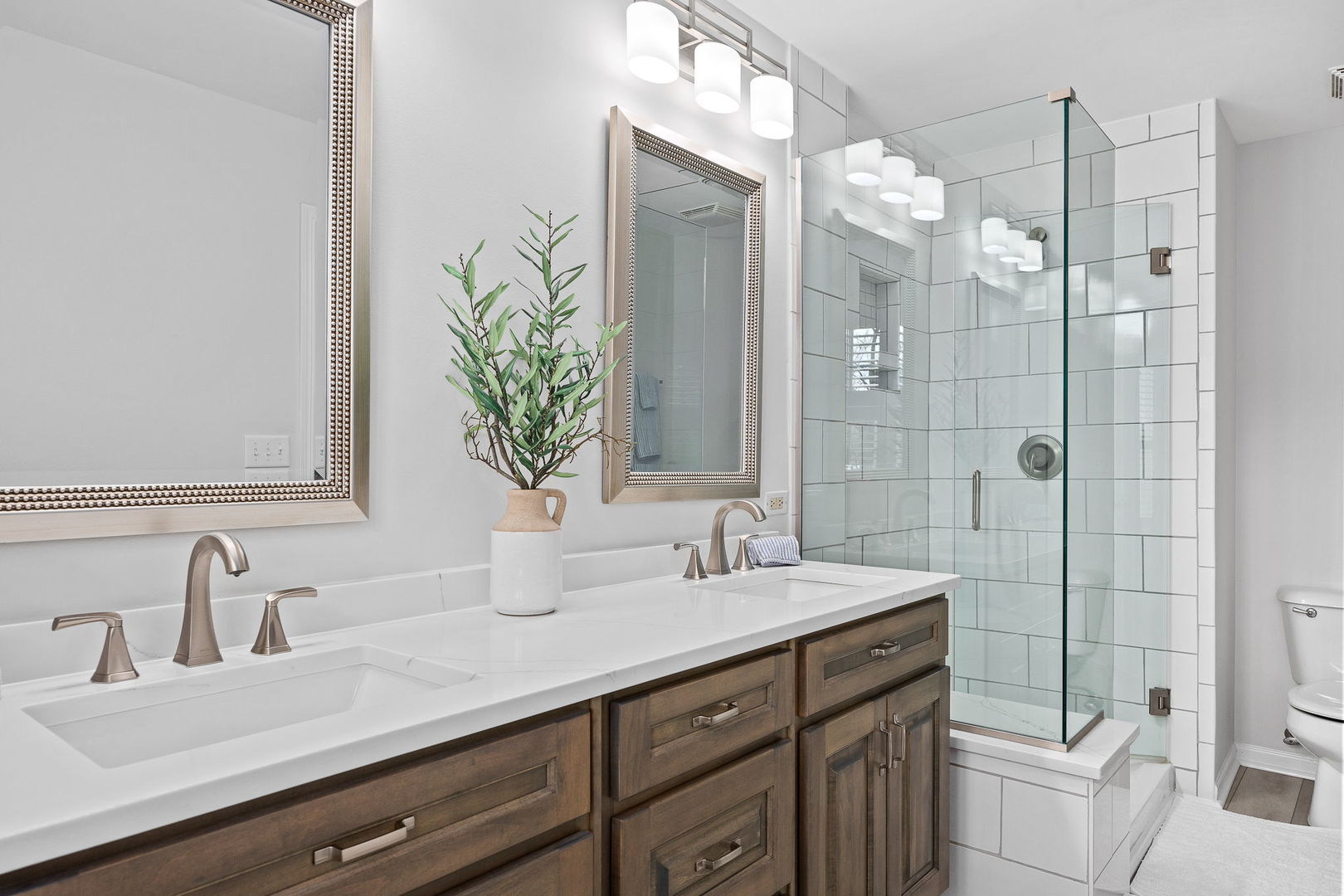 0S053 Lee Court, Winfield, IL 60190