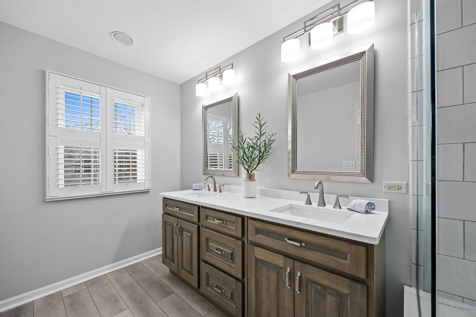 0S053 Lee Court, Winfield, IL 60190