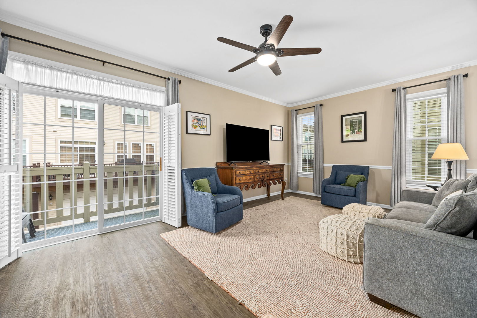 0S053 Lee Court, Winfield, IL 60190