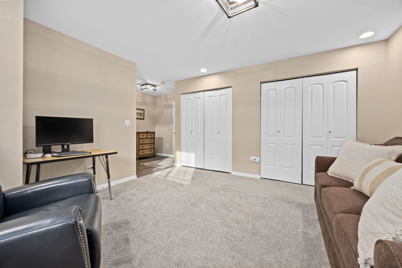 0S053 Lee Court, Winfield, IL 60190