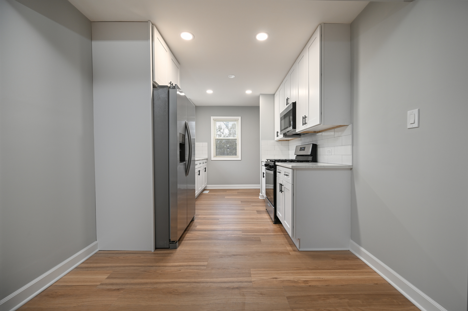 2316 N Hawthorne Avenue, Melrose Park, IL 60164