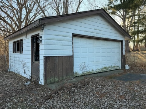 33028 N Ridge Road, Grayslake, IL 60030