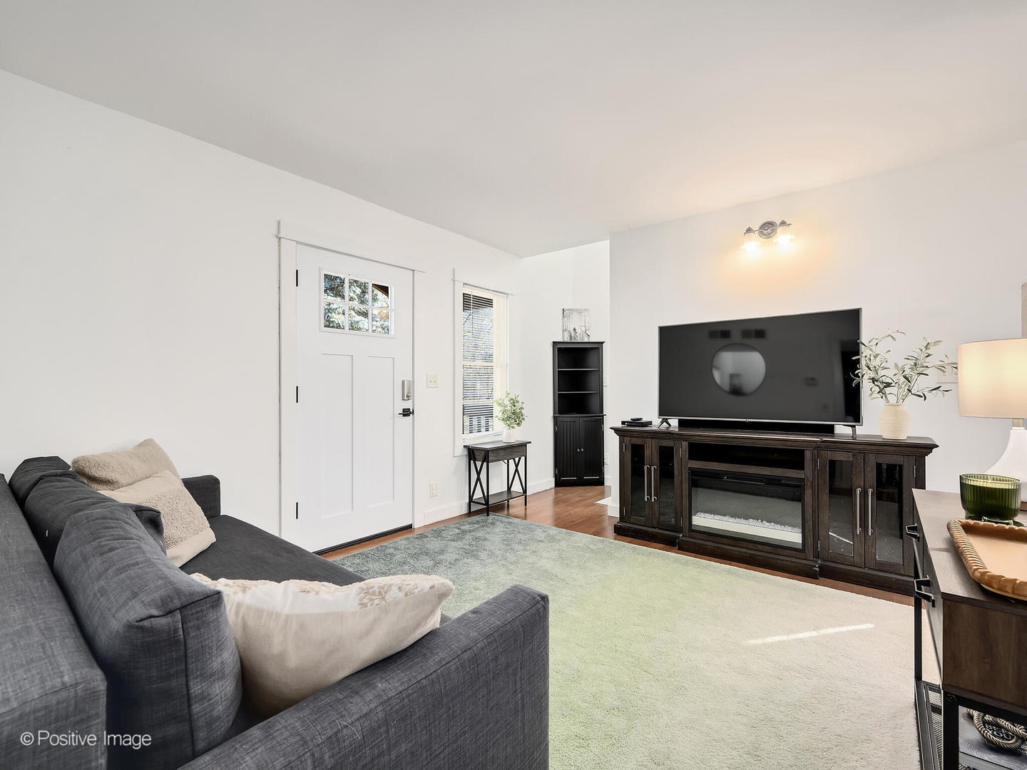 3S582 Tinker Avenue, Warrenville, IL 60555