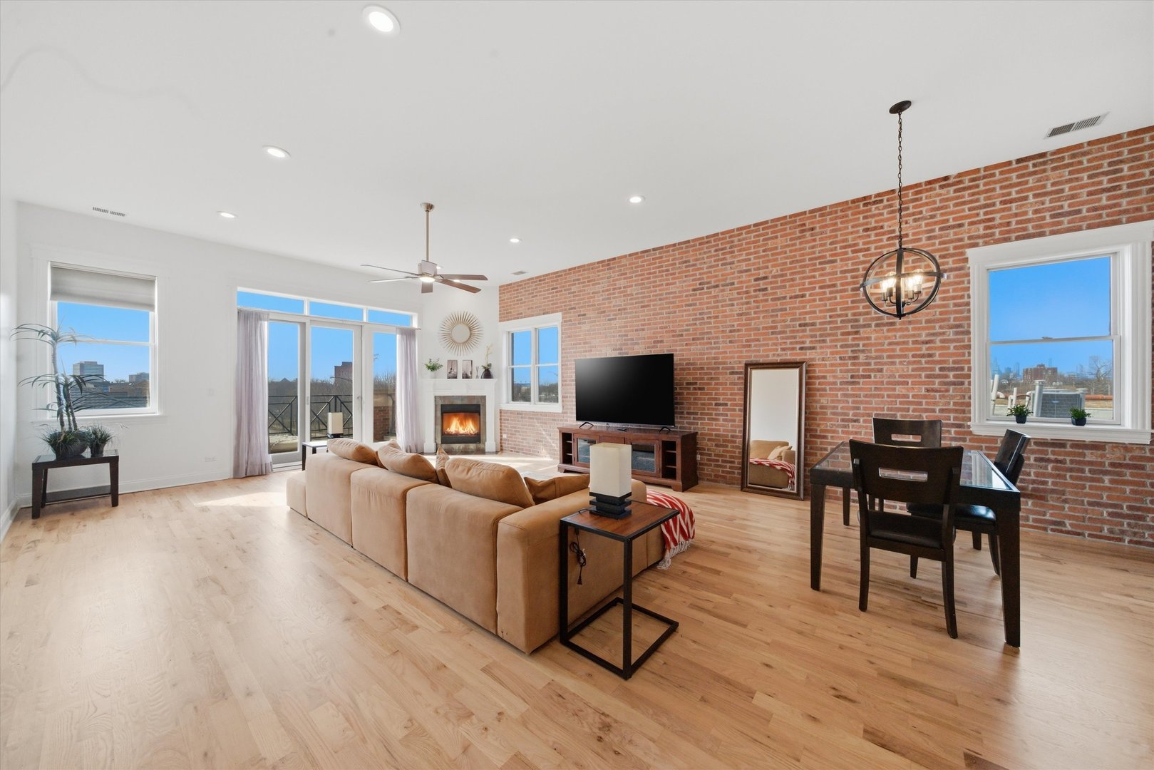 3945 S ELLIS Avenue #3N, Chicago, IL 60653