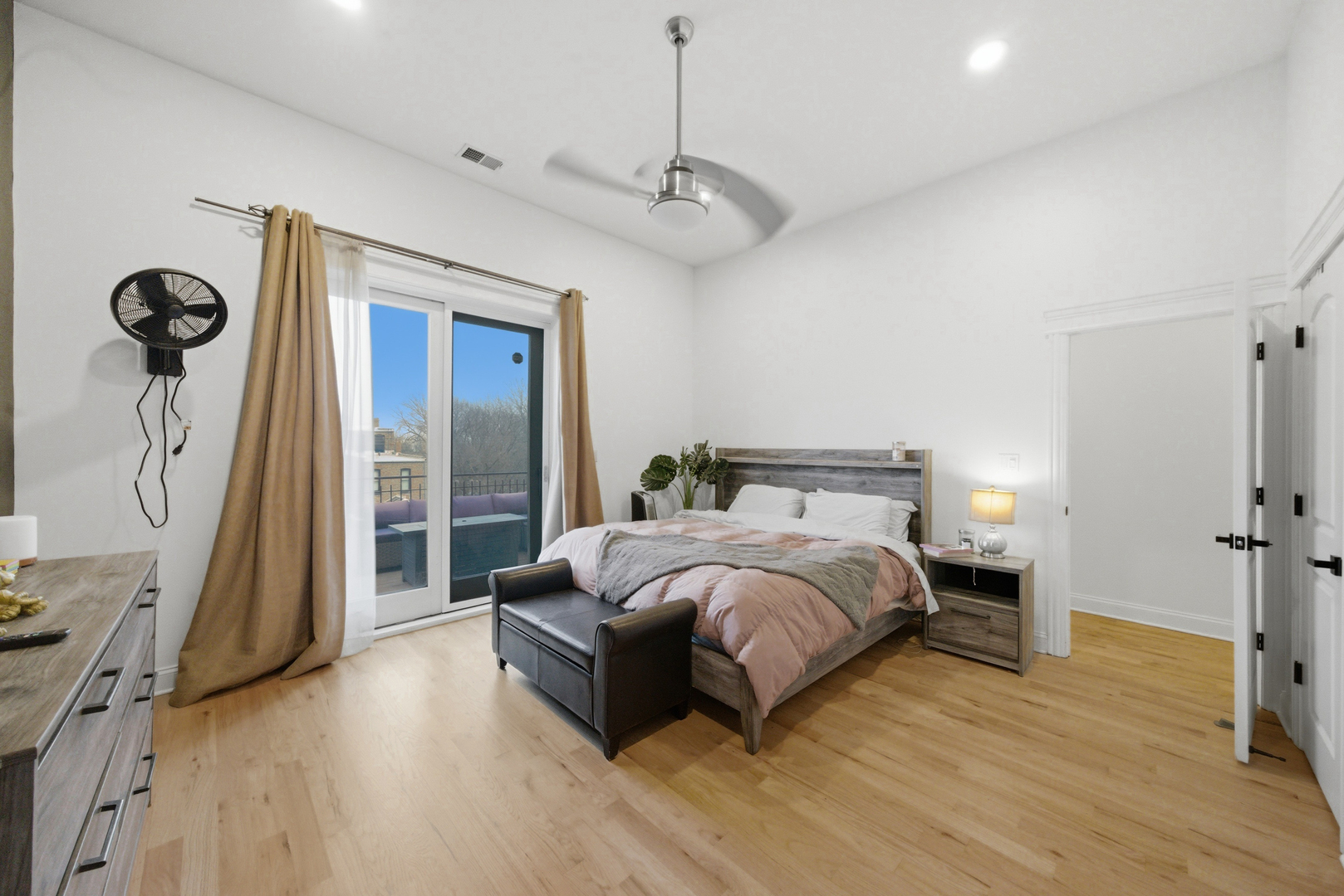 3945 S ELLIS Avenue #3N, Chicago, IL 60653