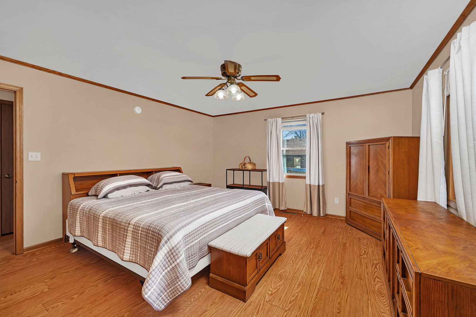 214 Deerpath Drive, Minooka, IL 60447