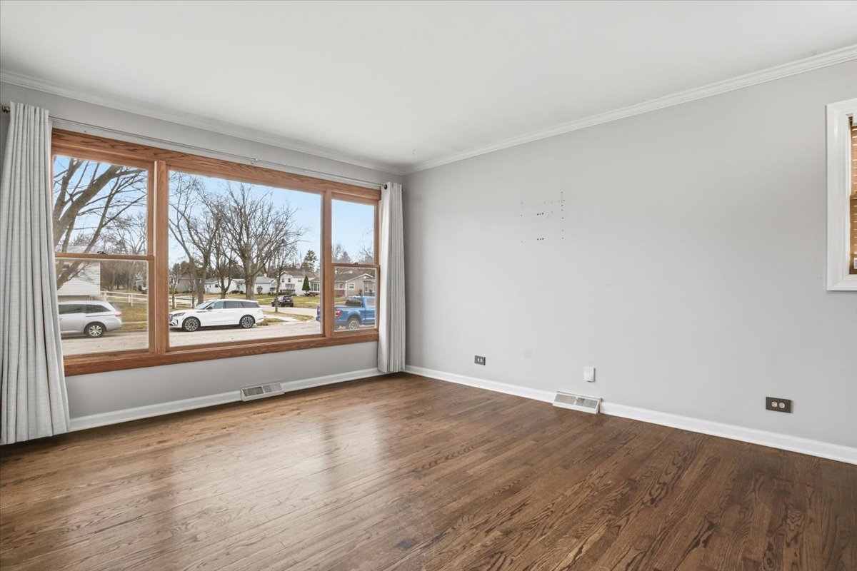 509 Bonniebrook Avenue, Mundelein, IL 60060