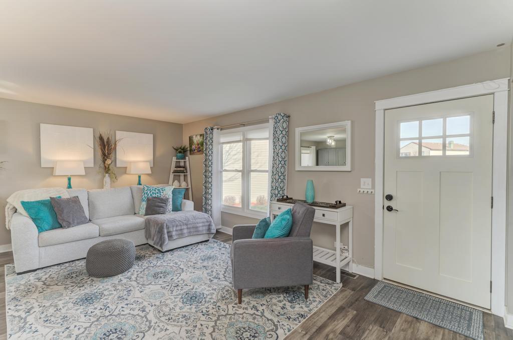 1754 Hemlock Drive, Glendale Heights, IL 60139