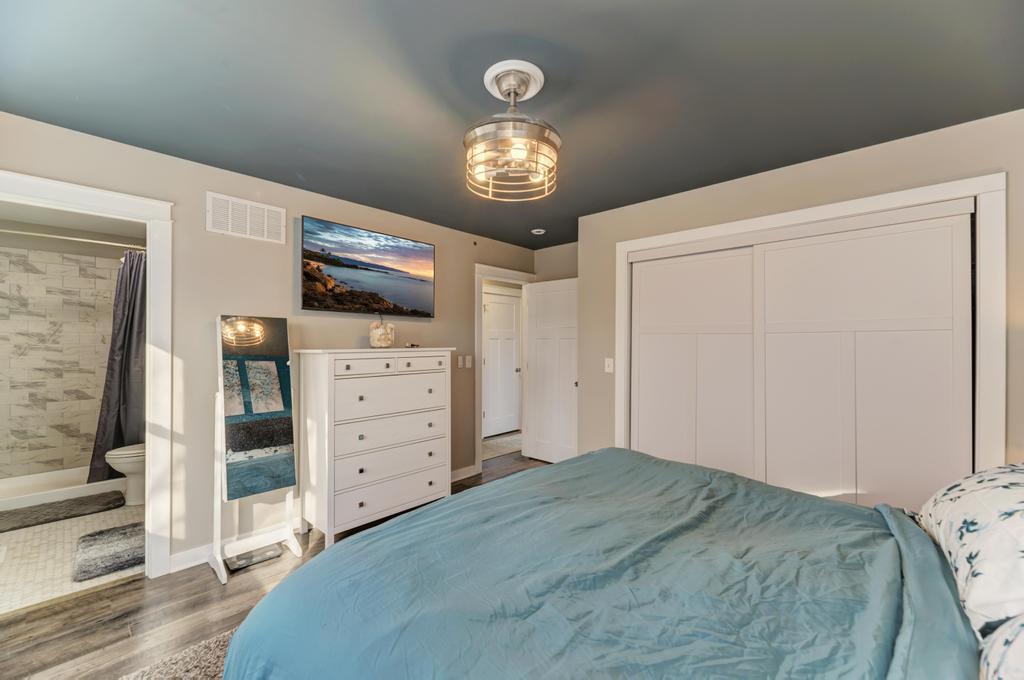 1754 Hemlock Drive, Glendale Heights, IL 60139