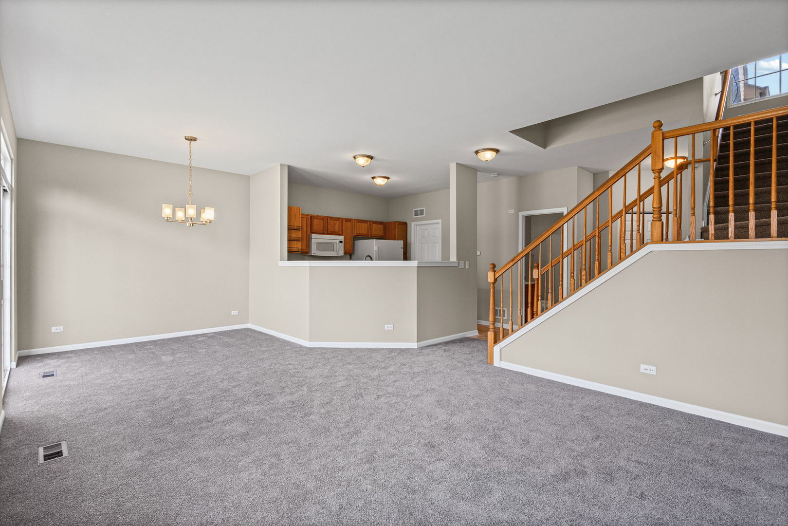 535 N Red Deer Road #535, Round Lake, IL 60073