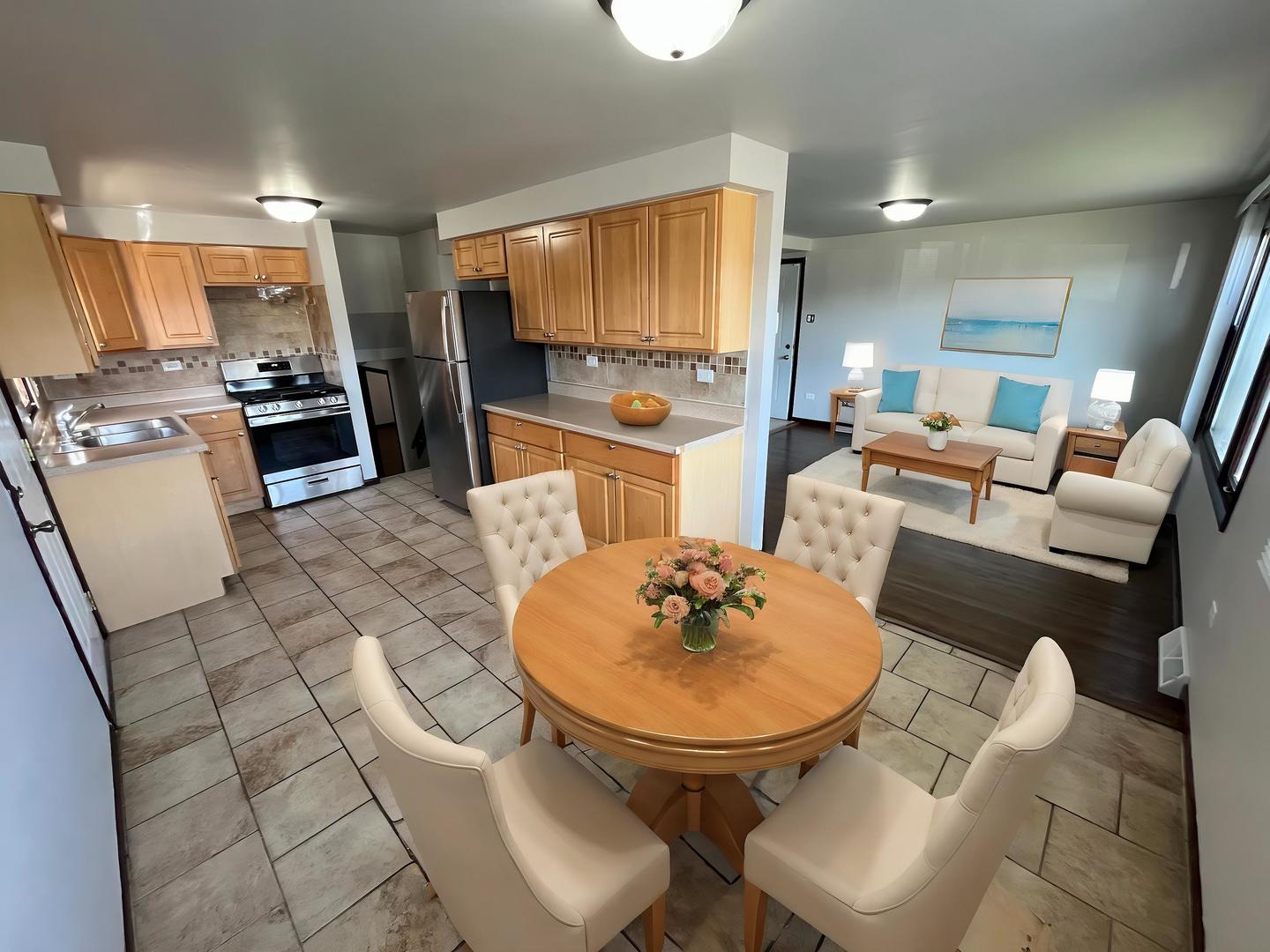 286 Calhoun Avenue, Calumet City, IL 60409