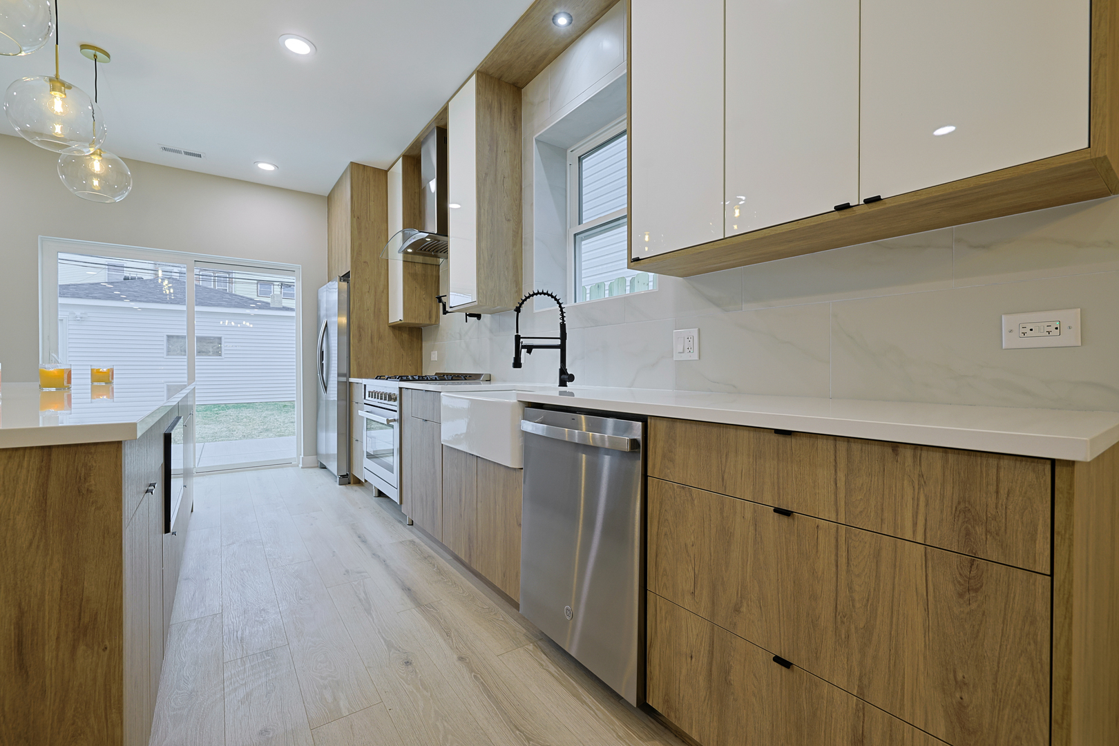 306 N Lockwood Avenue, Chicago, IL 60644