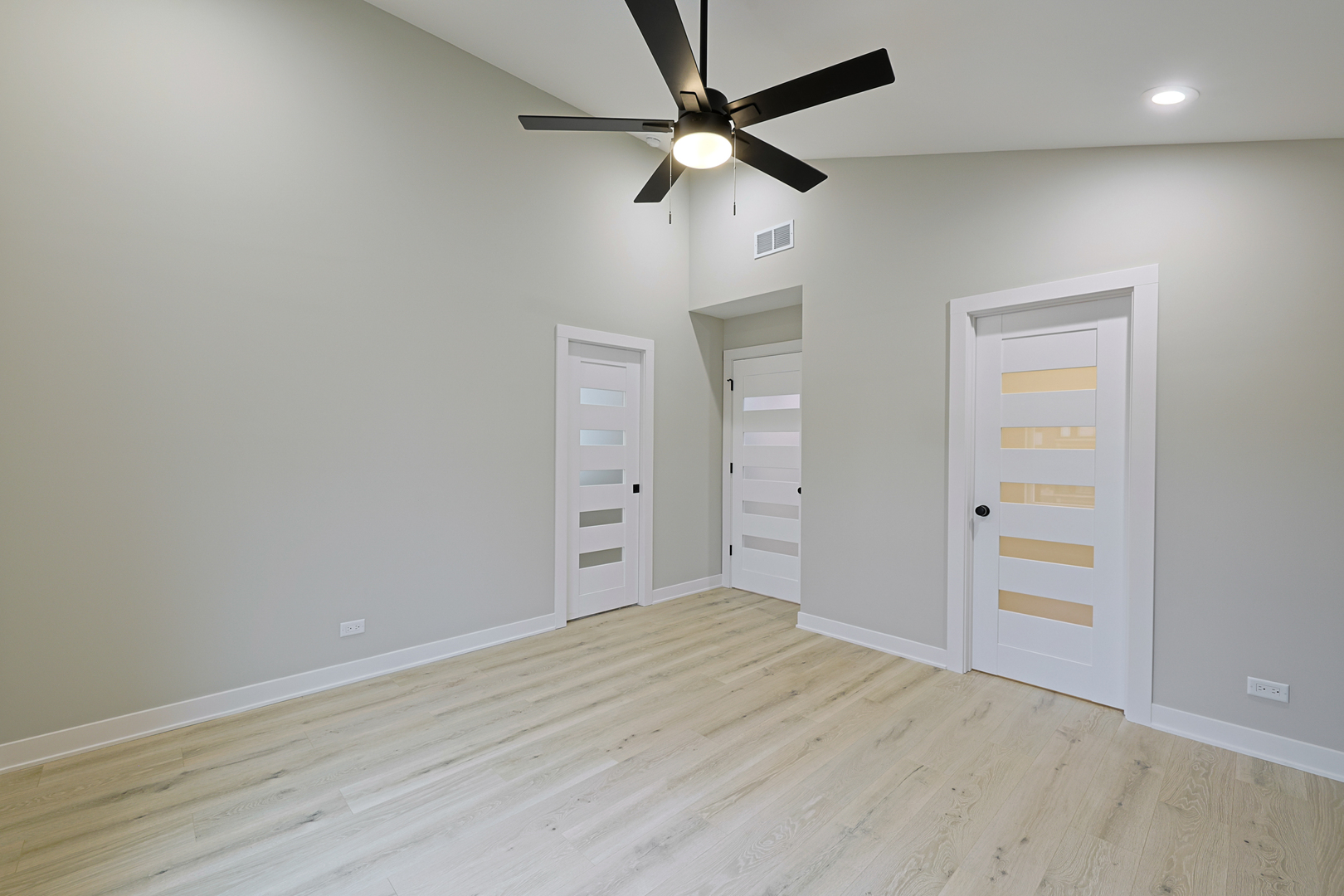 306 N Lockwood Avenue, Chicago, IL 60644