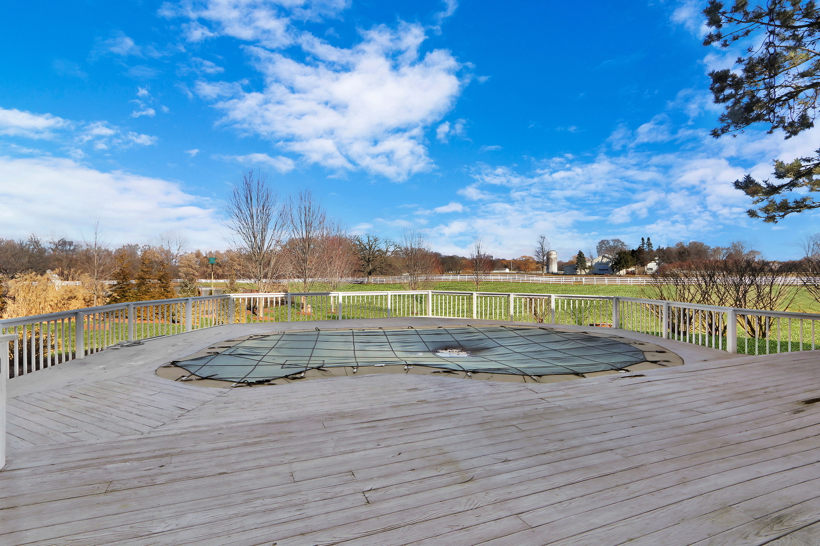 37274 N Black Velvet Lane, Wadsworth, IL 60083