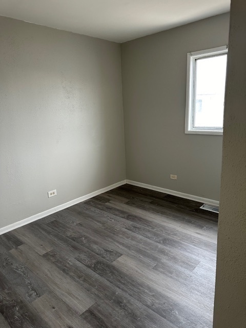 Streamwood, IL 60107