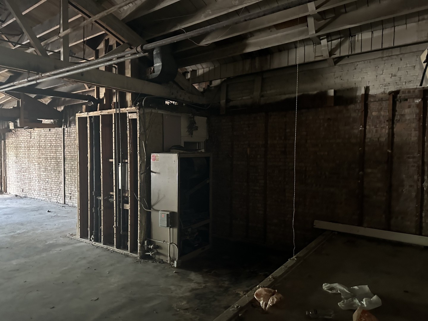 2243 W 95th Street, Chicago, IL 60643