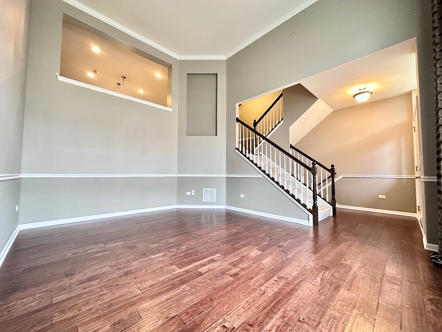 Naperville, IL 60540