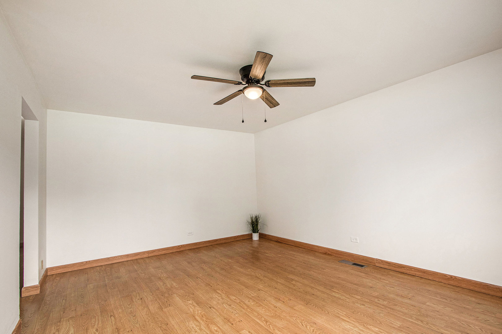 1261 Balmoral Avenue, Calumet City, IL 60409