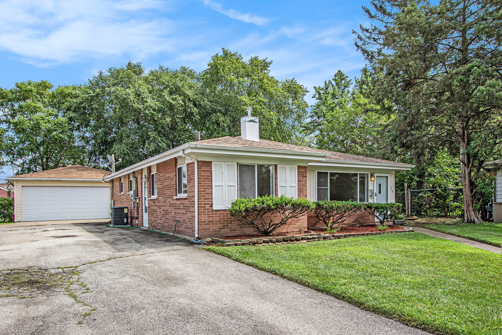 1261 Balmoral Avenue, Calumet City, IL 60409