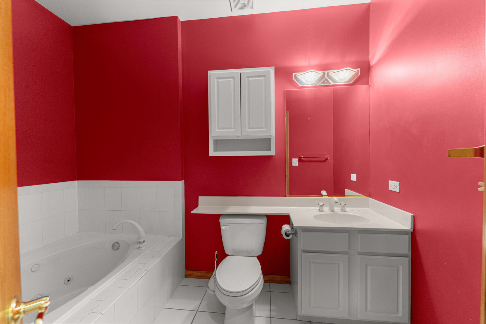 7035 168th Street, Tinley Park, IL 60477