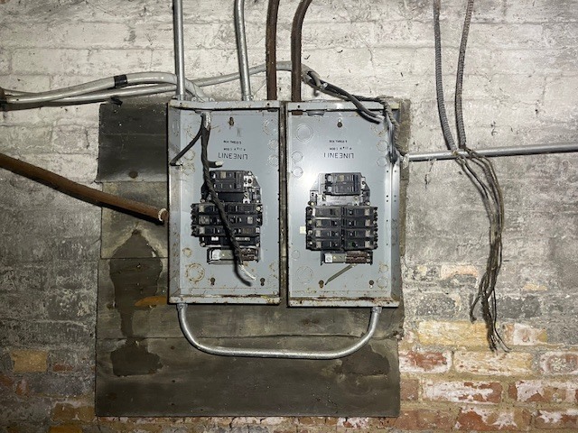 6606 S Carpenter Street, Chicago, IL 60621