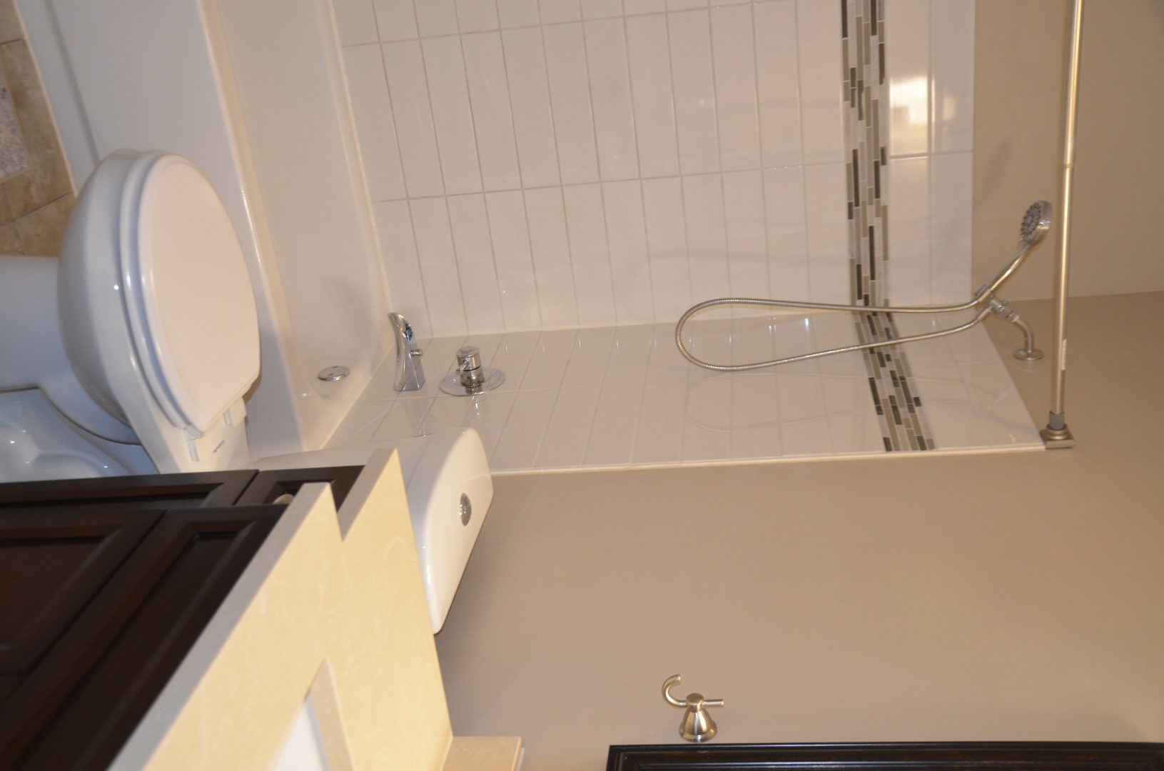 788 N Gary Avenue #103, Carol Stream, IL 60188