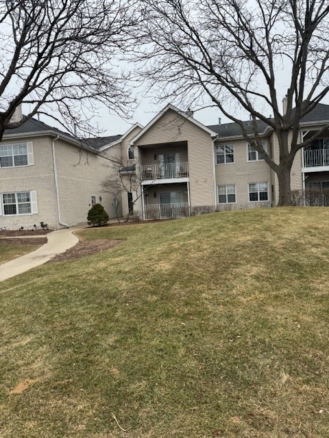 788 N Gary Avenue #103, Carol Stream, IL 60188