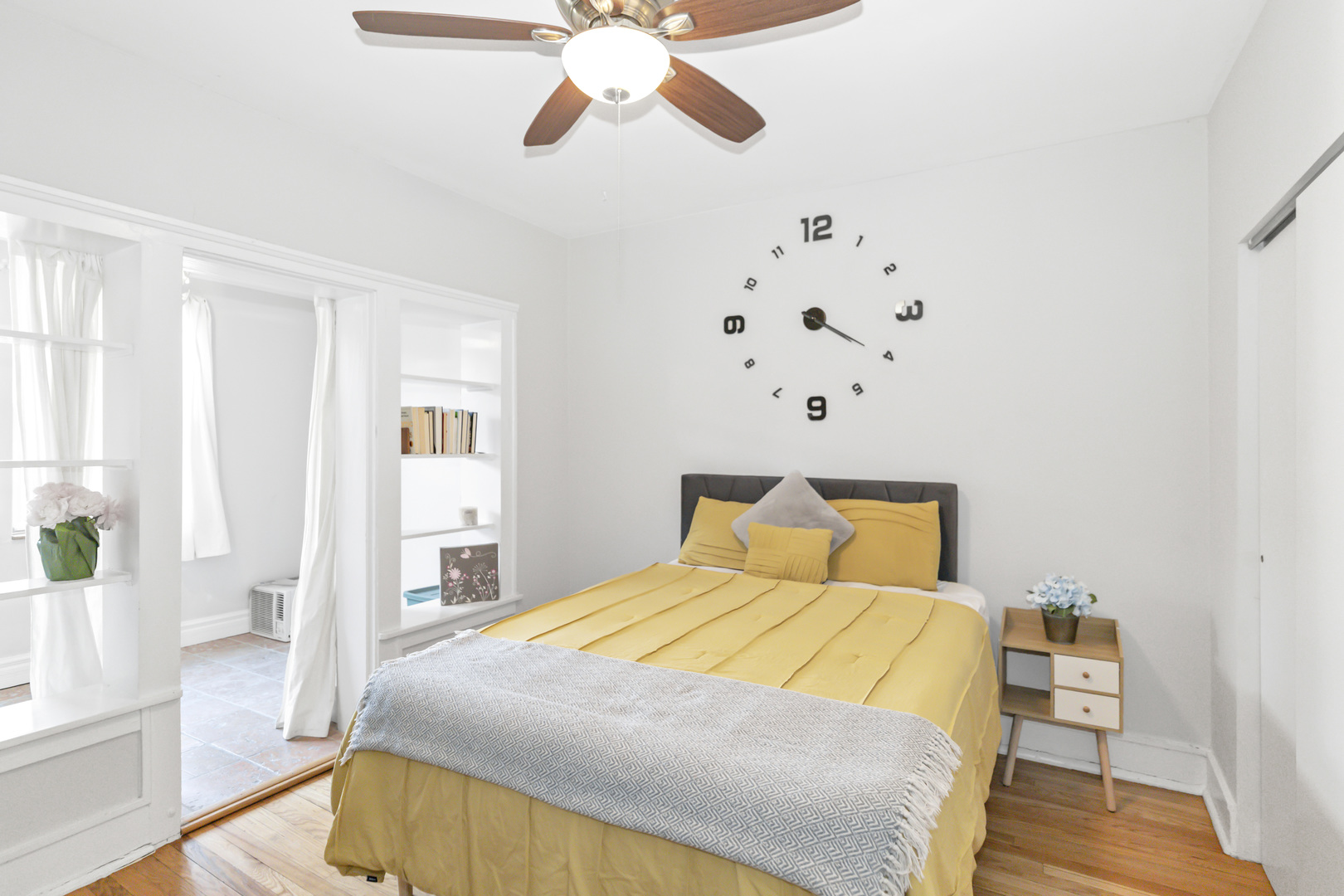 106 S SCOVILLE Avenue #2B, Oak Park, IL 60302