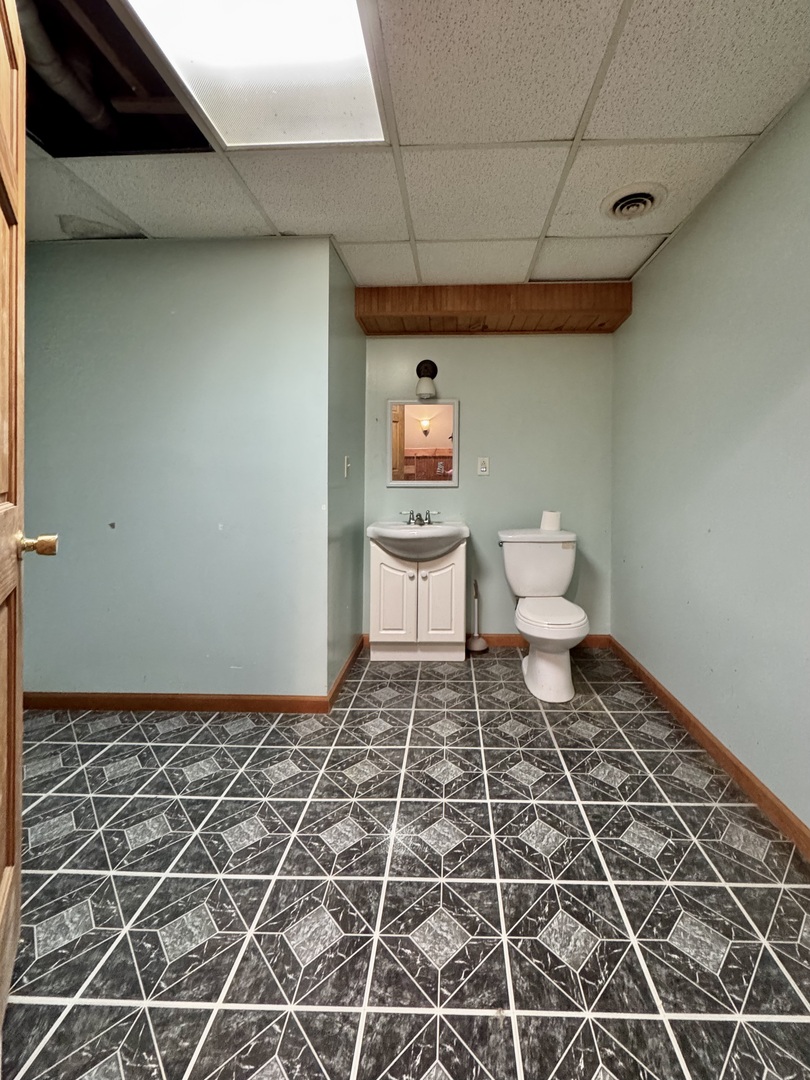 416 N Kathleen Street, Stanford, IL 61774